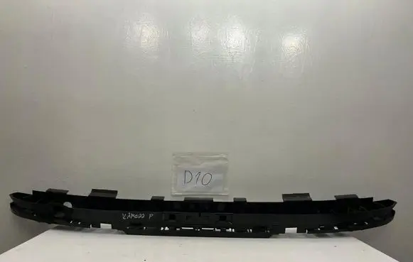 Quarter panel pressure vent
