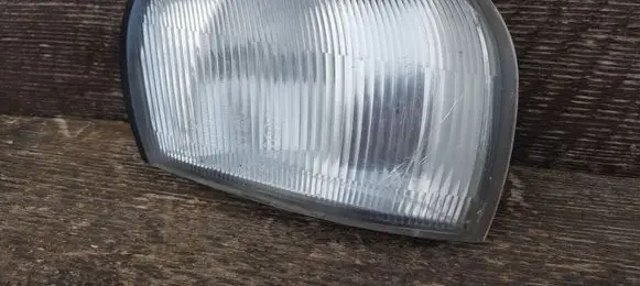 Subaru Impreza I Front indicator light 2259015465