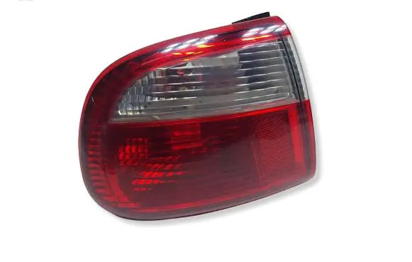 Seat Toledo II (1M) Rear/tail lights 1M5945095BKASACJA 1M5945095B