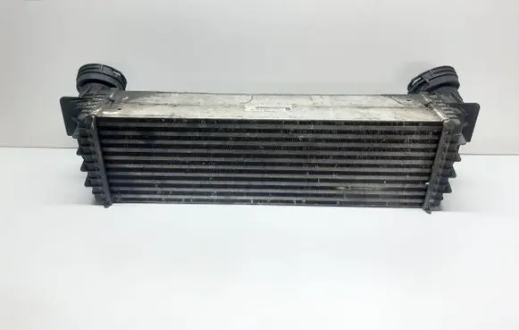 BMW X5 E70 Intercooler radiator 7533475 17517533475