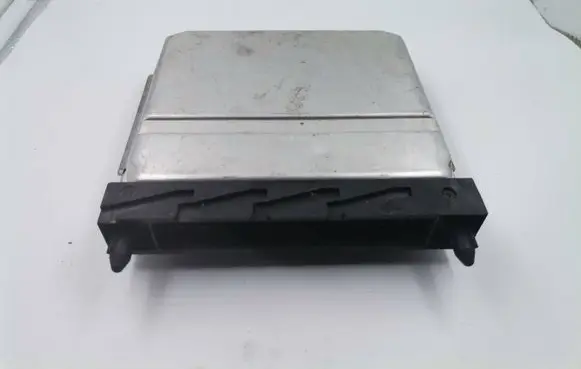 Volvo S80 Engine control unit/module 0261204559