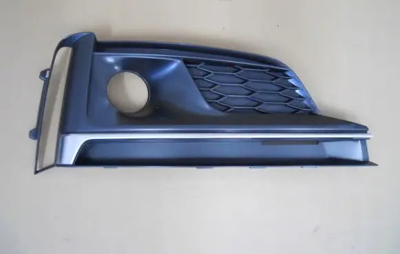 Audi A5 Front bumper lower grill 8W6807682G