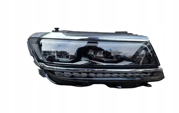Volkswagen Tiguan Headlight/headlamp 5NN941082C
