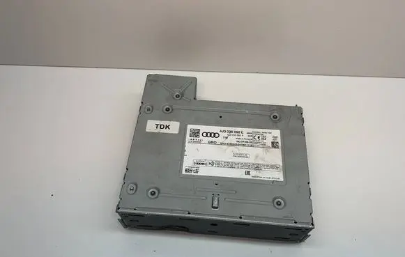 Audi E-tron GT CD/DVD changer 4J3035092L 4G9035092A