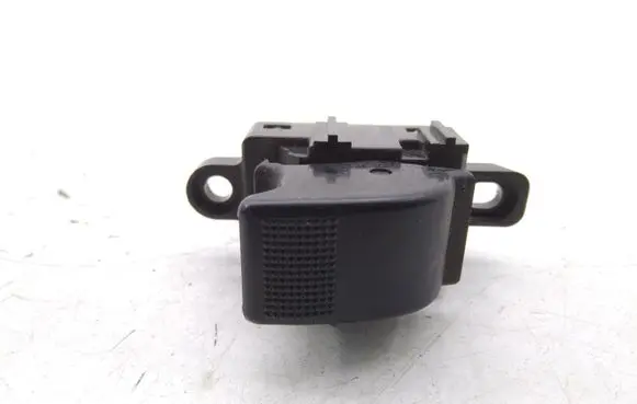 Mazda 6 Electric window control switch 3583B3N