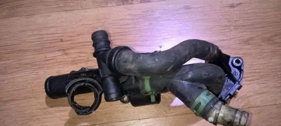 Renault Scenic II - Grand scenic II Engine coolant pipe/hose 558751