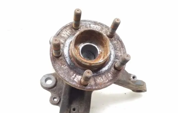 Volvo S40 Front wheel hub