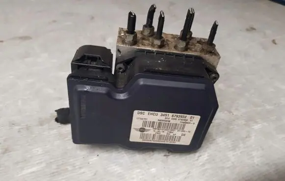 Mini One - Cooper Coupe R56 ABS Pump 6793932
