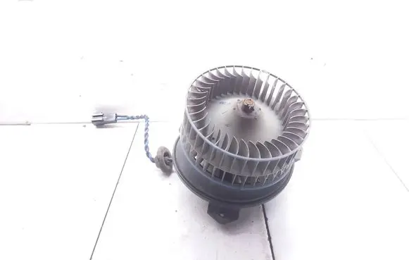 Chrysler Voyager Heater fan/blower 166100014811