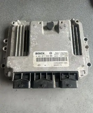 Renault Trafic II (X83) Engine control unit/module 0281011530 8200391179