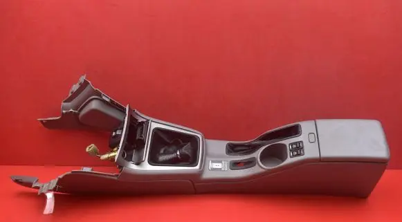 Subaru Forester SG Center console 92132SA000