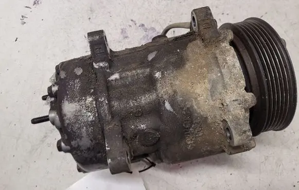 Peugeot 307 Air conditioning (A/C) compressor (pump) 0612401260