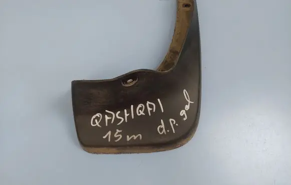 Nissan Qashqai Rear mudguard 788104EA0A