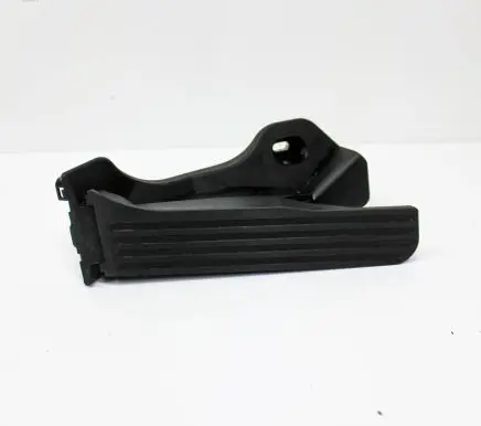 Volkswagen Tiguan Accelerator throttle pedal 1K1723503R