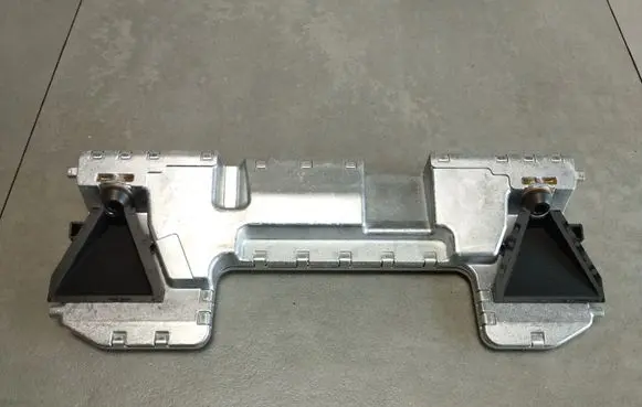 Windshield/windscreen camera