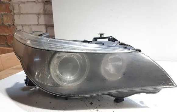 BMW 5 E60 E61 Headlight/headlamp 15876200 15872400