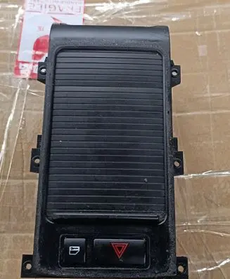BMW X5 E53 Cup holder 51168402941 8402941