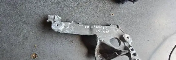 Dacia Duster II Engine mounting bracket 144864724r