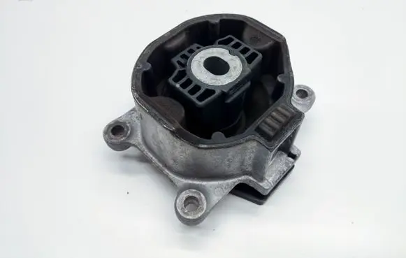 Jaguar I-Pace Engine mount bracket F-4037-300