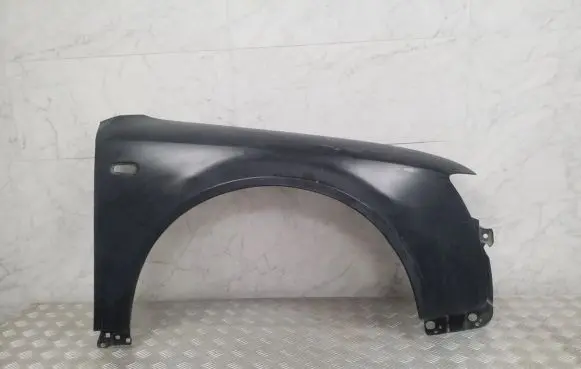 Audi A4 S4 B6 8E 8H Fender 133402J