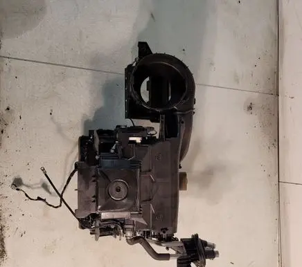 BMW 3 E90 E91 Interior heater climate box assembly 9251559