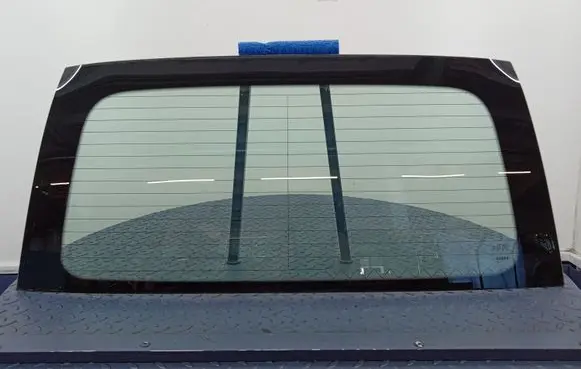 Mercedes-Benz Vaneo W414 Rear windscreen/windshield window 
