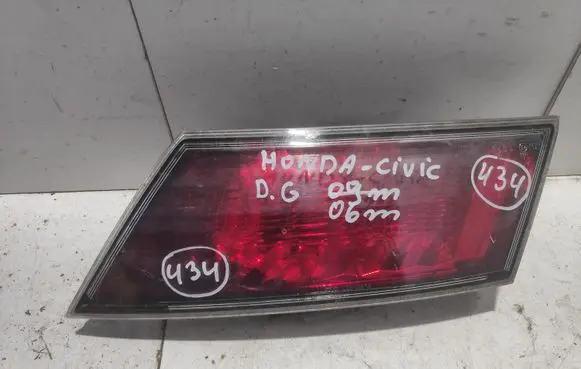 Honda Civic Tailgate rear/tail lights 22616874