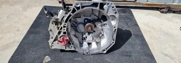 Renault Clio V Manual 6 speed gearbox JR5070 304017773R