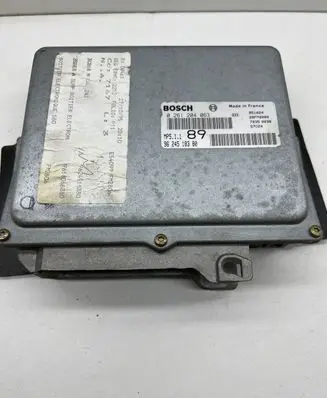 Peugeot 406 Engine control unit/module 9624518380 0261204063