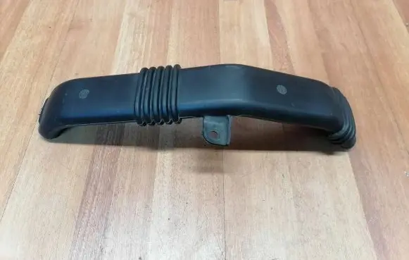 Renault Megane IV Air intake duct part 244937539R