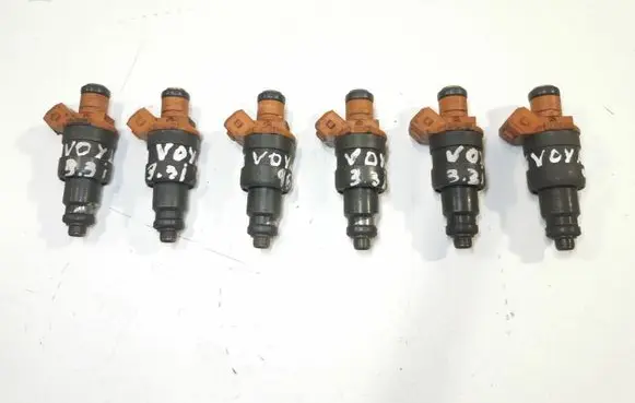 Fuel injectors set