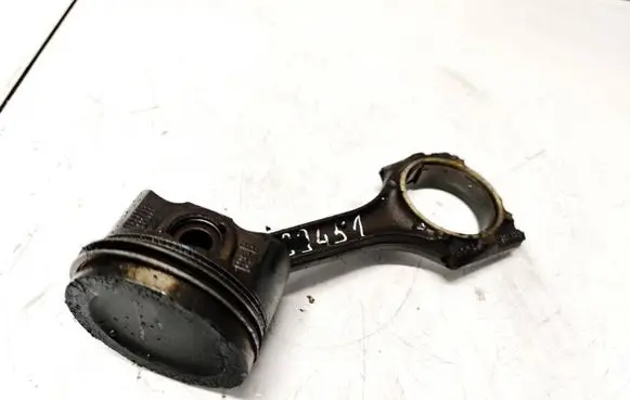 Audi A4 S4 B5 8D Piston with connecting rod bhs078