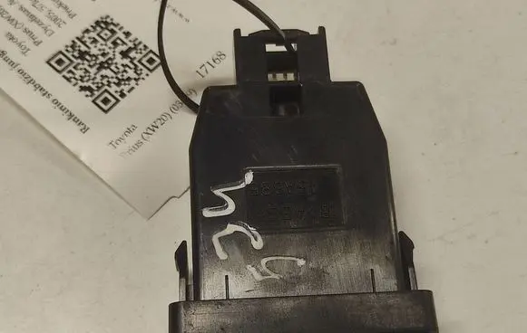 Toyota Prius (XW20) Hand parking brake switch 15A685