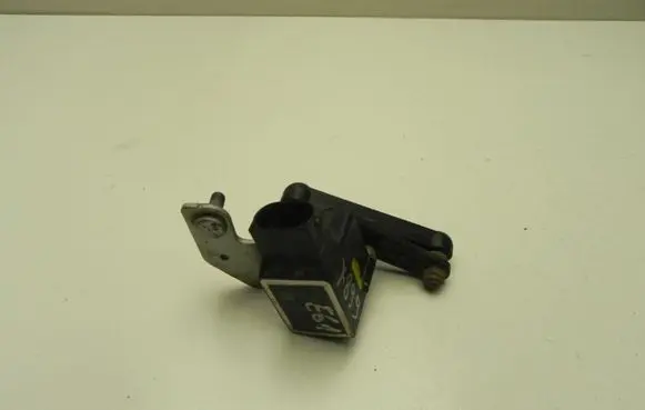 BMW 5 E60 E61 Headlight/headlamp level sensor 6784700 X899