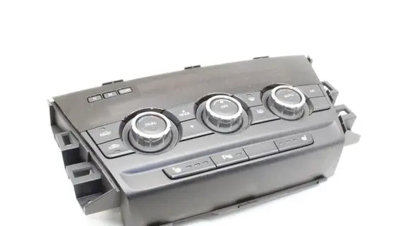 Mazda 6 Interior fan control switch GJJ461190E