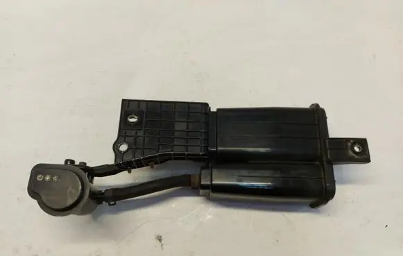KIA Pro Cee'd III Active carbon filter fuel vapour canister 