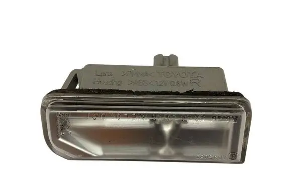 Lexus RX 450H Number plate light A045053