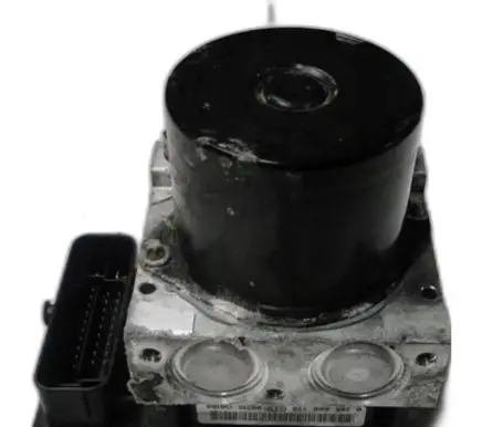 Volkswagen Polo IV 9N3 Master brake cylinder 6Q0907379BC