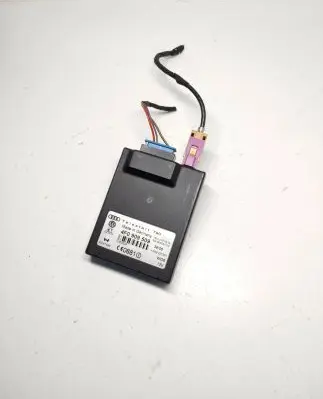 Volkswagen Golf V Auxiliary heating control unit/module 4F0909509 9006748A 0365828