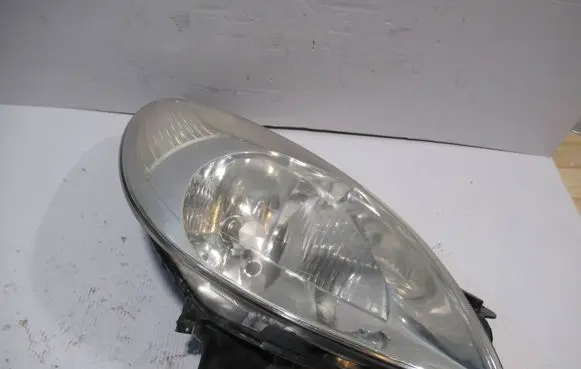 Citroen Xsara Picasso Headlight/headlamp 9649557380
