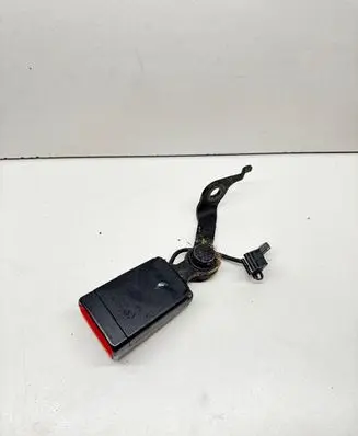 BMW 5 G30 G31 Rear seatbelt buckle 7475018 636471200E