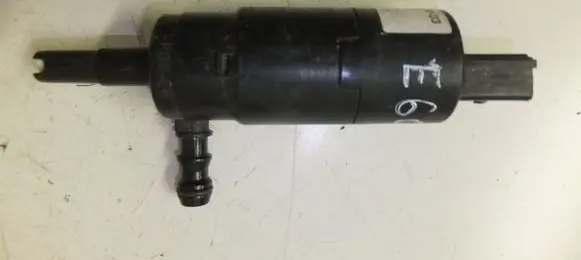 BMW 5 E60 E61 Headlight washer pump 8377430