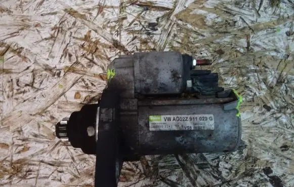 Volkswagen PASSAT B6 Starter motor 02Z911023G