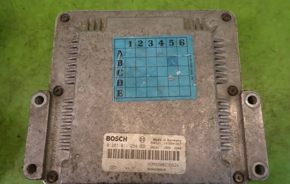Renault Master II Engine control unit/module ECU 0281011254
