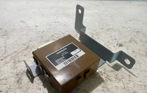 Nissan Leaf I (ZE0) Parking PDC control unit/module 360323NA0B 15181110440 ECUPKB