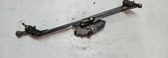Chrysler Pacifica Front wiper linkage and motor 68260523AA