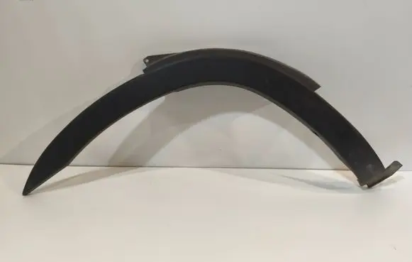 Iveco Daily 6th gen Front arch trim 5801863938 56712 5801863940