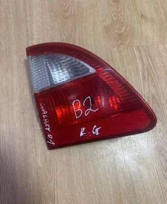 Ford Galaxy Tailgate rear/tail lights 7M3945257A 96442800 7M5945093B