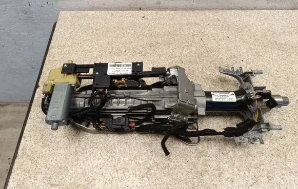BMW X5 E70 Steering wheel axle set 6786603 32306786603