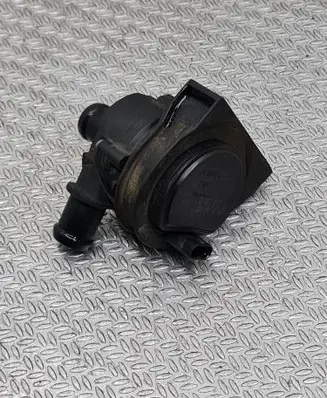 Volkswagen Golf VII Electric auxiliary coolant/water pump 5G0965567A 0392023211